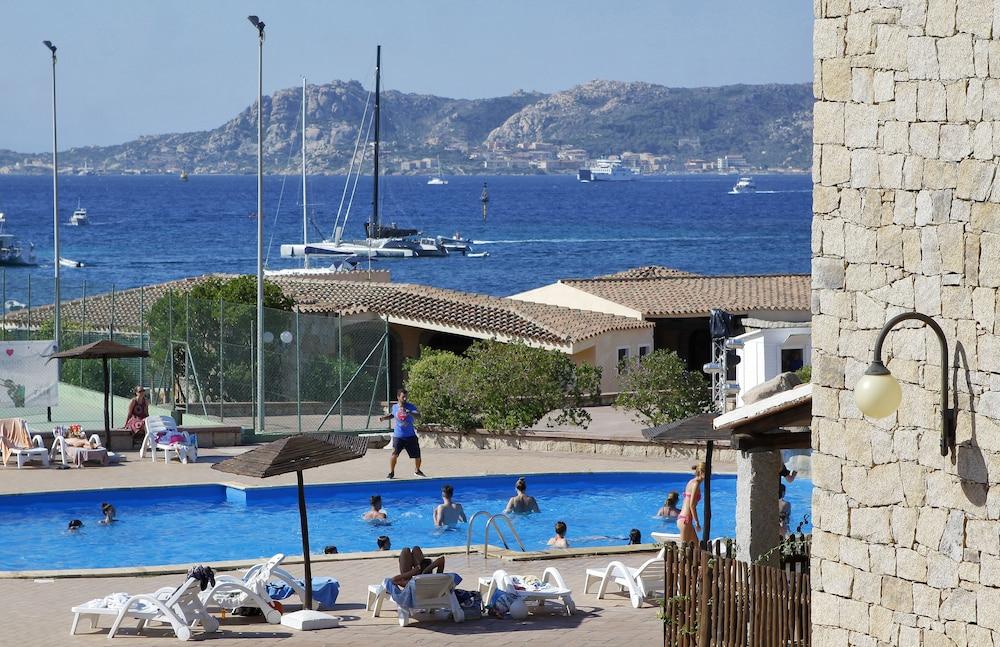 Club Esse Residence Capo D'Orso Palau Dış mekan fotoğraf