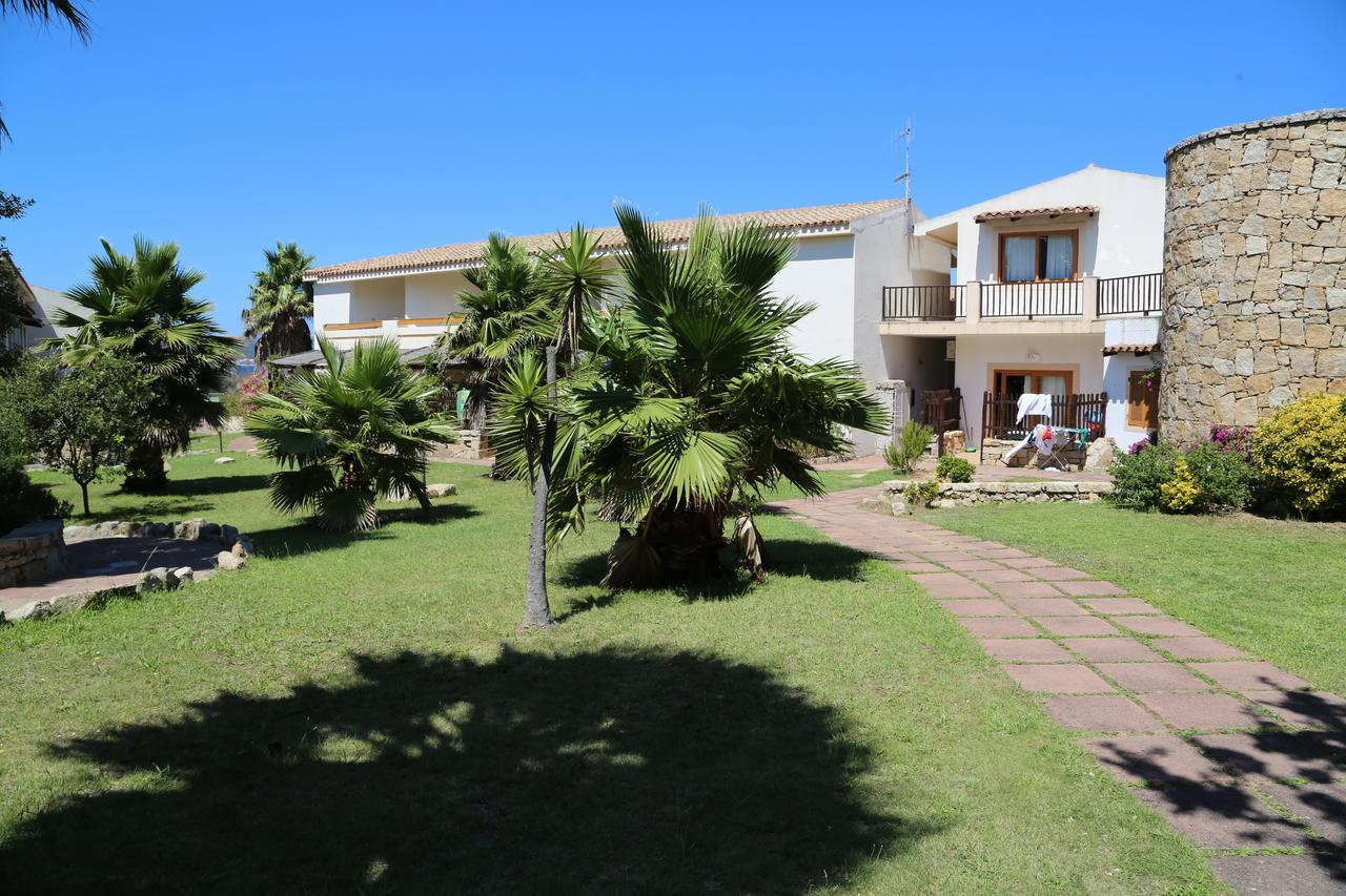 Club Esse Residence Capo D'Orso Palau Dış mekan fotoğraf